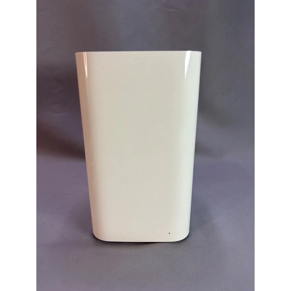 Apple AirPort Extreme Base Station 802.11ac‎ Wi-Fi Router White A1521 EMC 2703